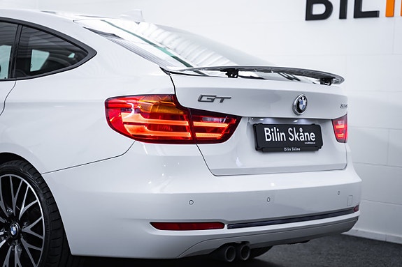 BMW 320d 11 of 28