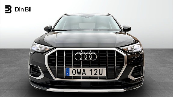 Audi Q3 4 of 5