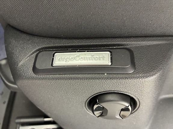 Volkswagen Caddy 9 of 17