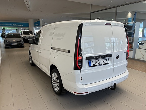 Volkswagen Caddy 4 of 5