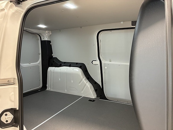 Volkswagen Caddy 16 of 17