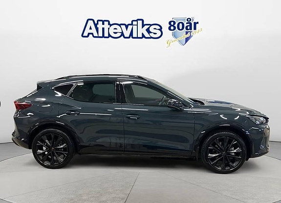 Cupra Formentor e-HYBRID 2 of 3