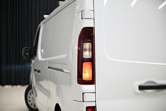 Renault Trafic 10 of 30