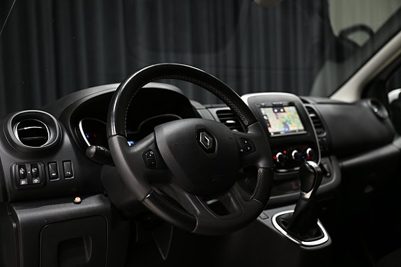Renault Trafic 30 of 30