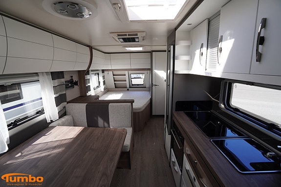 Hobby 650 KMFE Alde AC Ugn 7 of 21