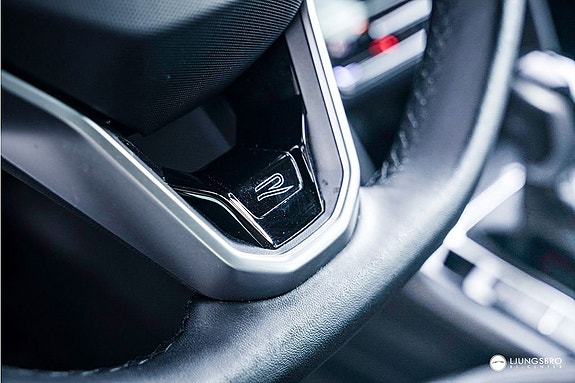 Volkswagen Tiguan 15 of 18