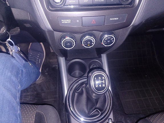 Mitsubishi ASX 15 of 16