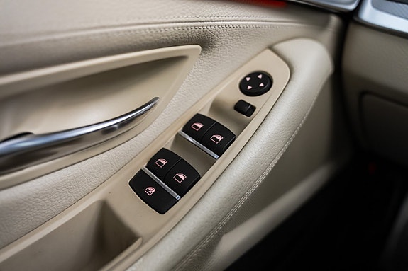BMW 520d 25 of 27