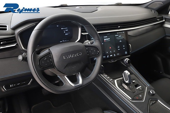 Lynk & Co 01 2 of 20