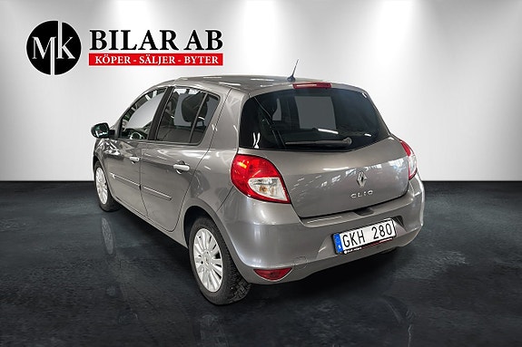 Renault Clio 6 of 12