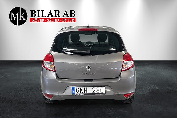 Renault Clio 4 of 12
