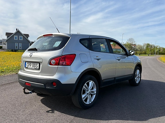 Nissan Qashqai 4 of 5