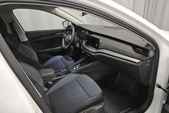 Skoda Octavia 5 of 5