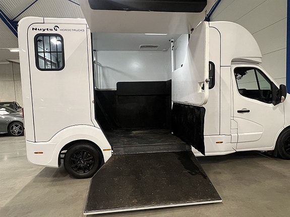 Renault Master 17 of 26
