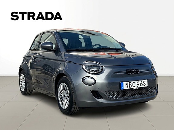 Fiat 500e 8 of 12
