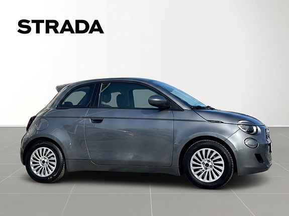 Fiat 500e 9 of 12