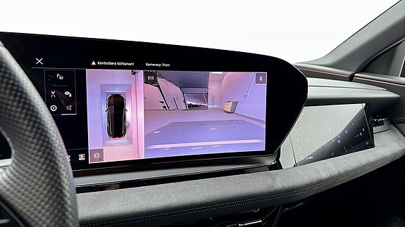Audi Q6 e-tron 15 of 16