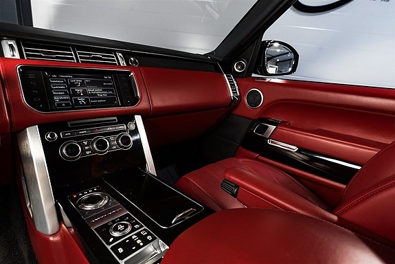 Land Rover Range Rover 16 of 25