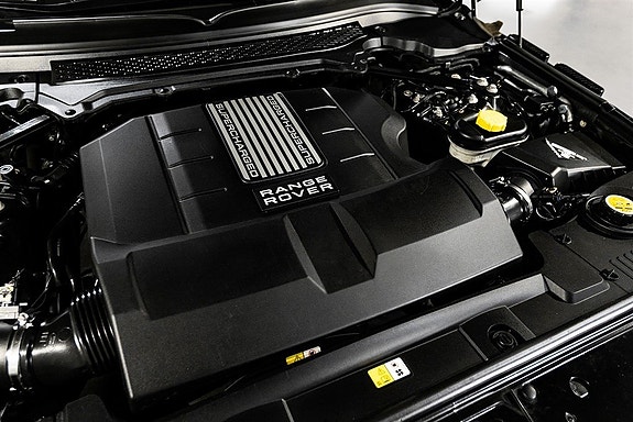 Land Rover Range Rover 23 of 25
