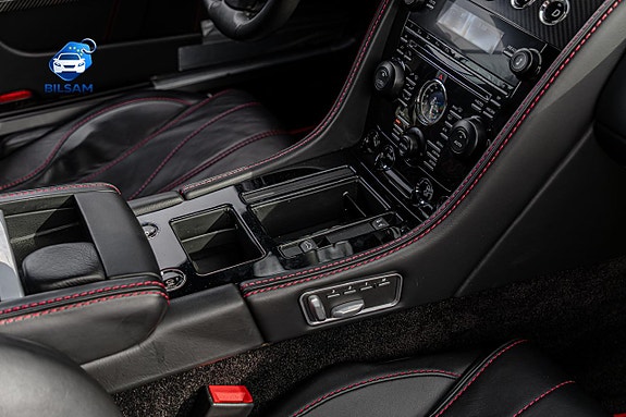 Aston Martin DB9 17 of 24