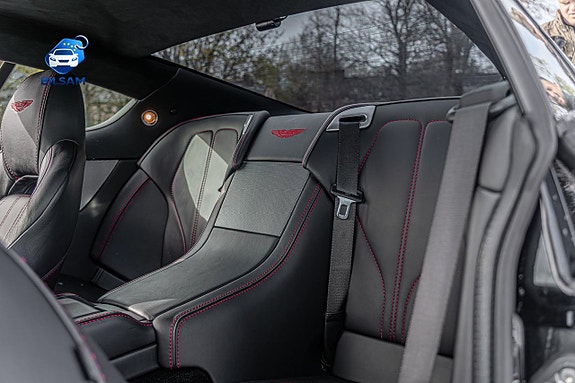 Aston Martin DB9 20 of 24
