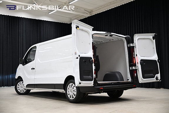 Renault Trafic 6 of 22