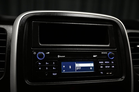 Renault Trafic 17 of 22