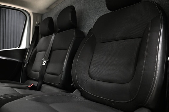 Renault Trafic 15 of 22