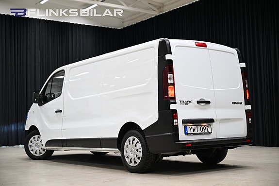 Renault Trafic 4 of 22