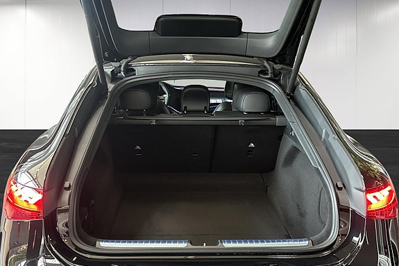 Mercedes-Benz EQS500 17 of 24