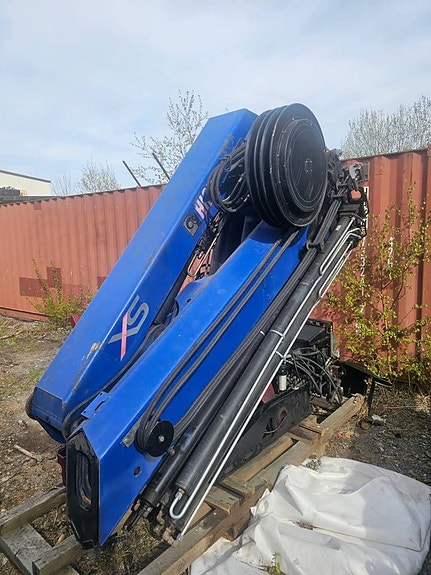 Hiab 288E-6 3 of 3