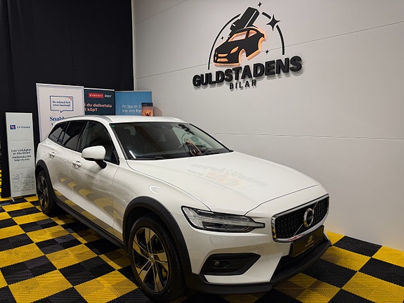 Volvo V60 Cross Country
