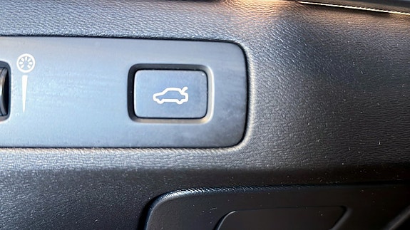 Volvo XC90 17 of 20