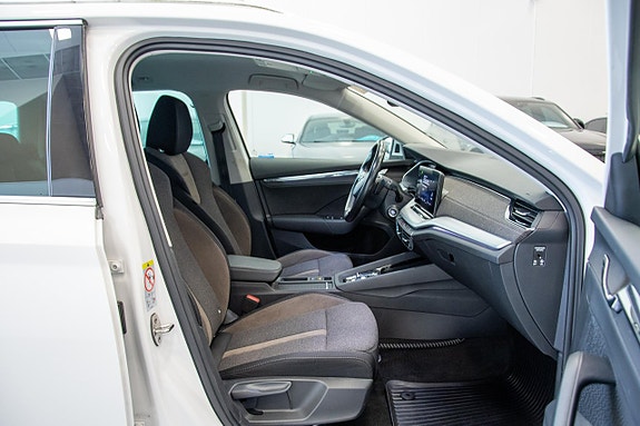 Skoda Octavia Scout 14 of 30