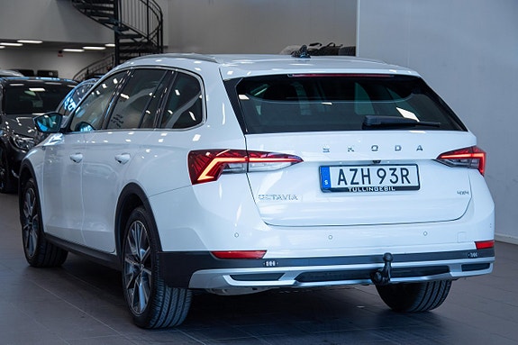 Skoda Octavia Scout 5 of 5