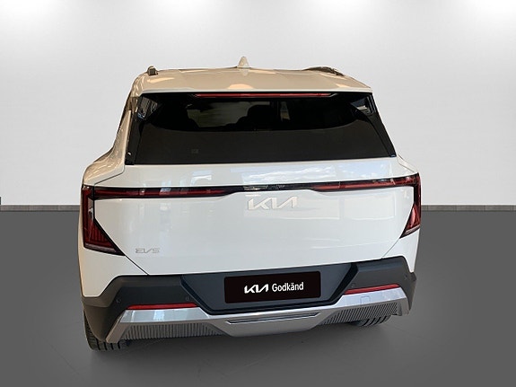 Kia EV5 5 of 5