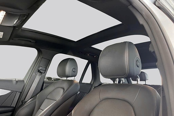 Mercedes-Benz GLC220 d 19 of 19