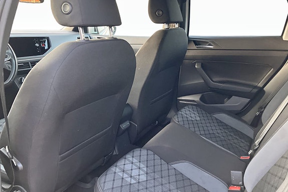 Volkswagen Taigo 8 of 9