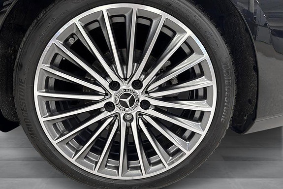 Mercedes-Benz CLA200 18 of 20
