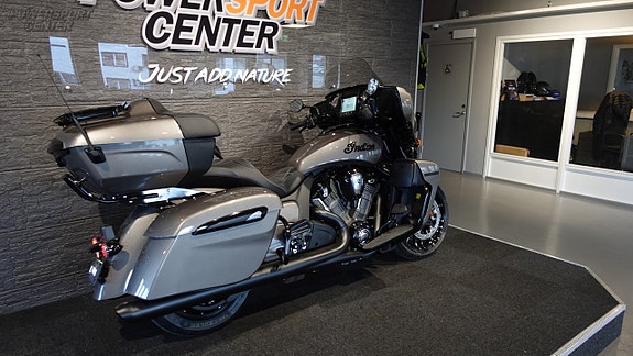 Indian ROADMASTER POWERPLUS DARK HORSE *3,45% upp till 250 000:-!* 4 of 5