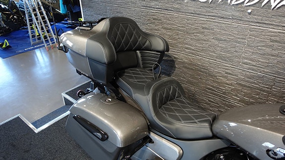 Indian ROADMASTER POWERPLUS DARK HORSE *Ränta: 0% - 3,95%* 6 of 9