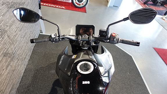 Suzuki GSX-8S *3,45% upp till 250 000:-!* 5 of 5