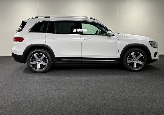 Mercedes-Benz GLB200 d 8 of 19