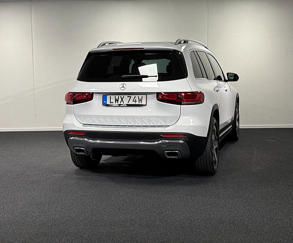 Mercedes-Benz GLB200 d 7 of 19