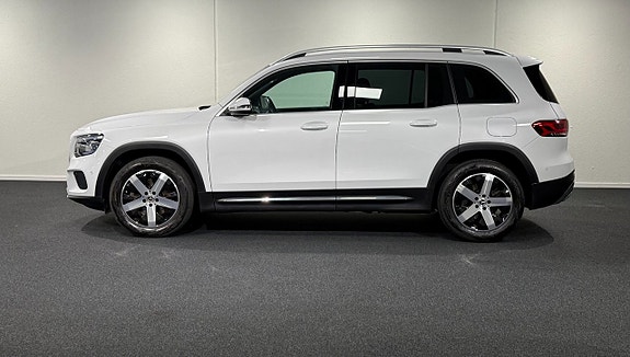 Mercedes-Benz GLB200 d 4 of 19