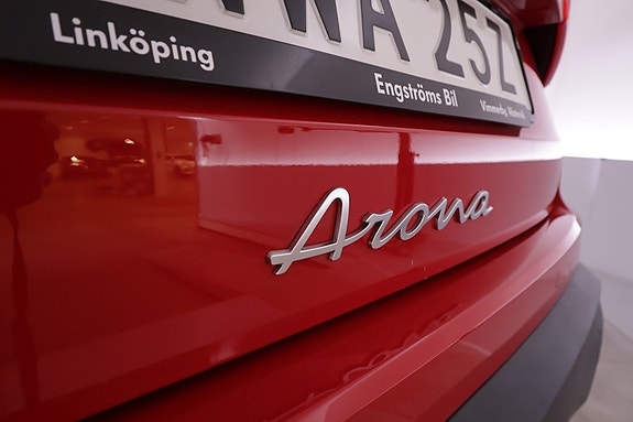 Seat Arona 8 of 16