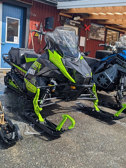 Arctic Cat Riot 600 DEMO