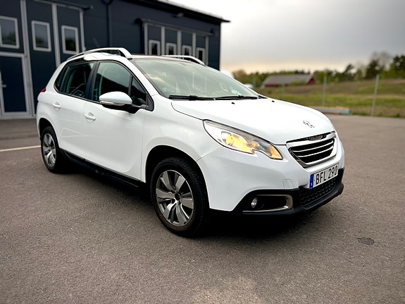 Peugeot 2008 8 of 12