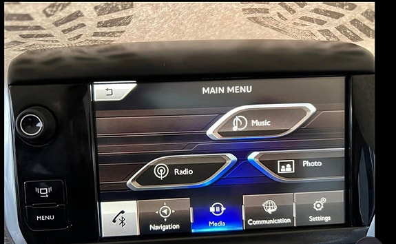 Peugeot 2008 11 of 12