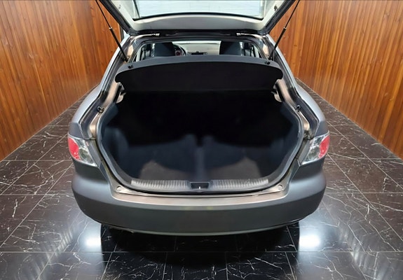Mazda 6 5 of 5